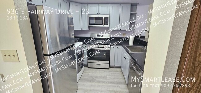 Photo - 936 E Fairway Dr Unit 23