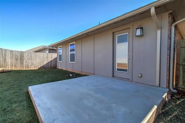 Photo - 9207 SW 47th St