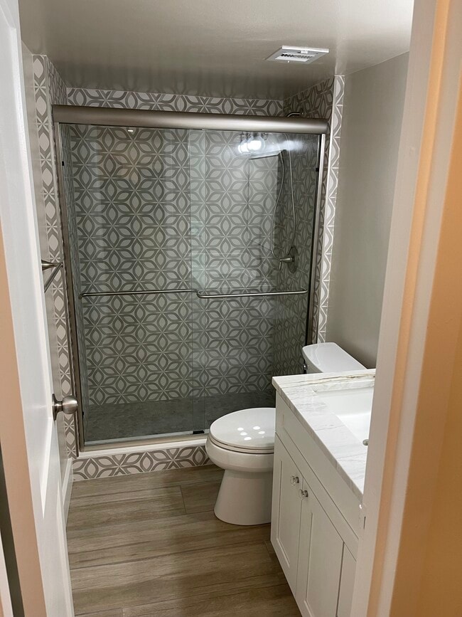 Master Bathroom - 1831 NE 38th St Unit Coral Lake Tower