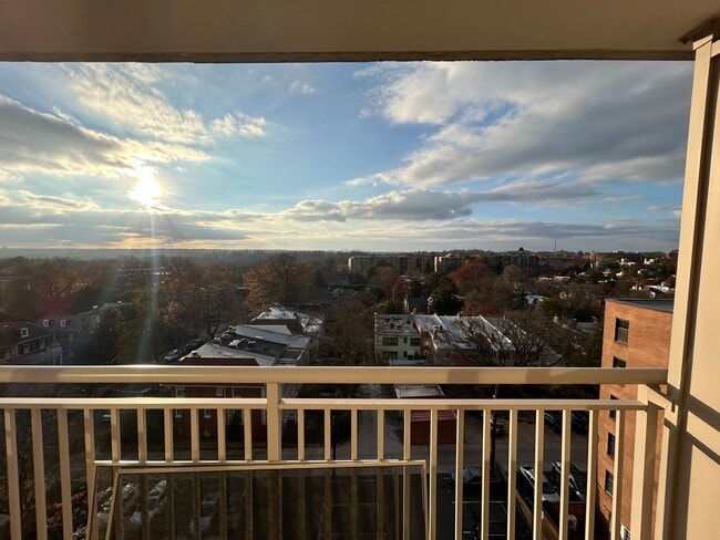 Photo - 2800 Wisconsin Ave NW Unit 906