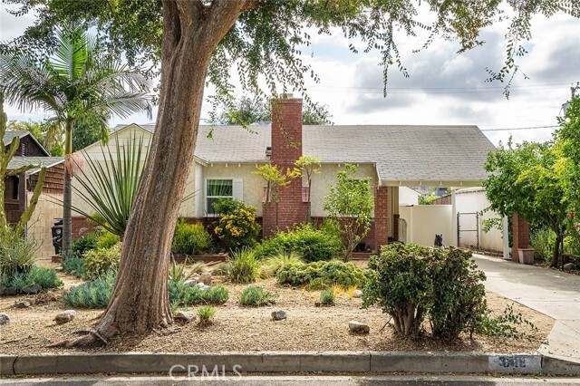 Building Photo - 348 W Spazier Ave