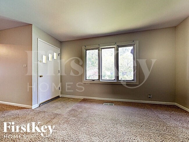 Photo - 254 E Wayne Pl