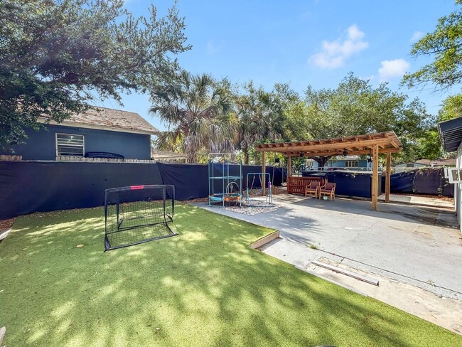 Photo - 1515 E 31st Ave Unit C