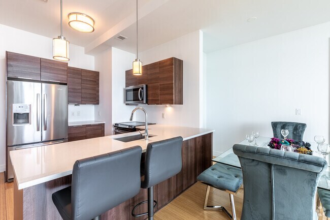 Kitchen Bar