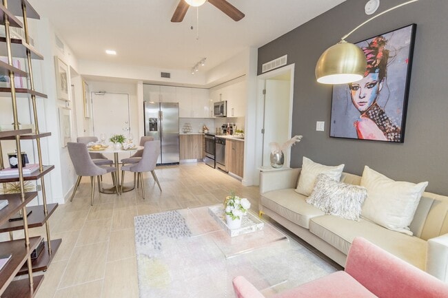 Photo - Twenty2 West