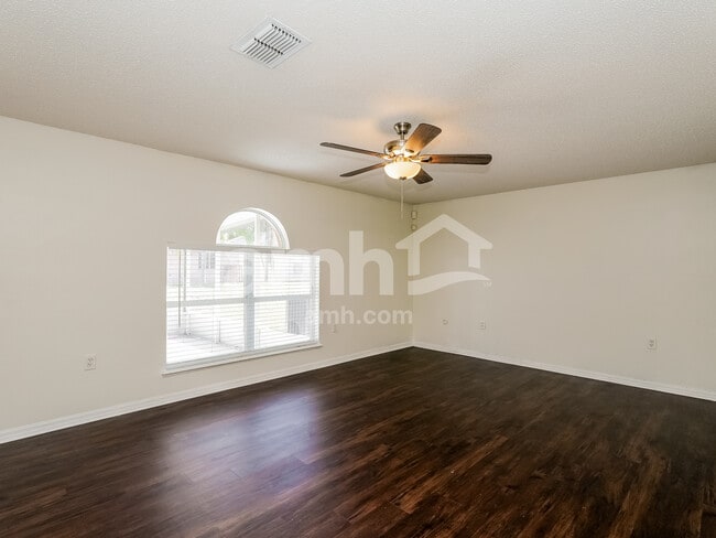 Photo - 12808 Lake Vista Dr