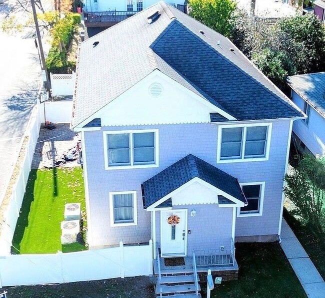Photo - 306 Lincoln Ave Casa