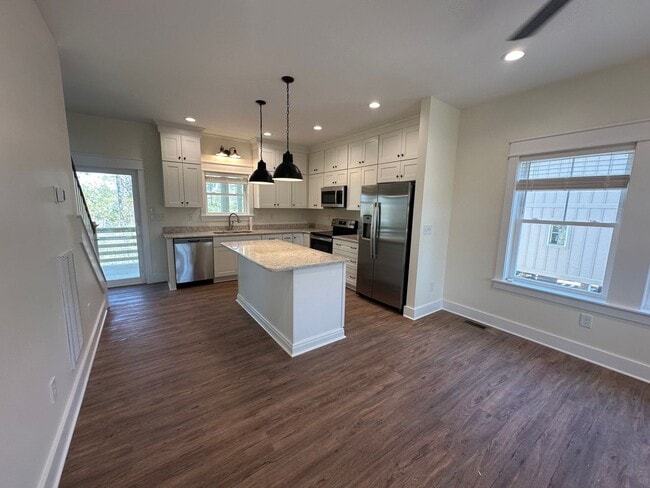 Photo - 2 Bed/2 Bath Long-Term Rental in Manteo!