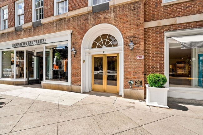 Building Photo - 44 Nassau St Unit G Pct