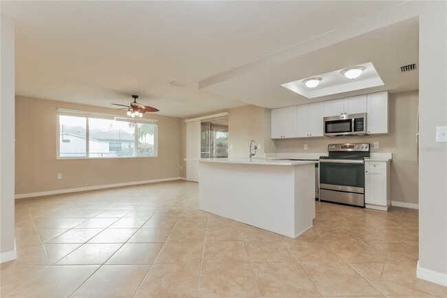 Photo - 4153 Woodtrail Blvd
