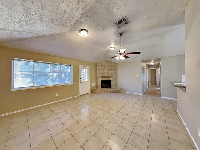 Photo - 5927 Woodmancote Dr