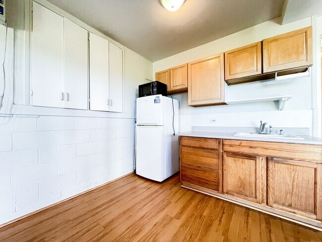 Photo - 2333-ST Unit Studio