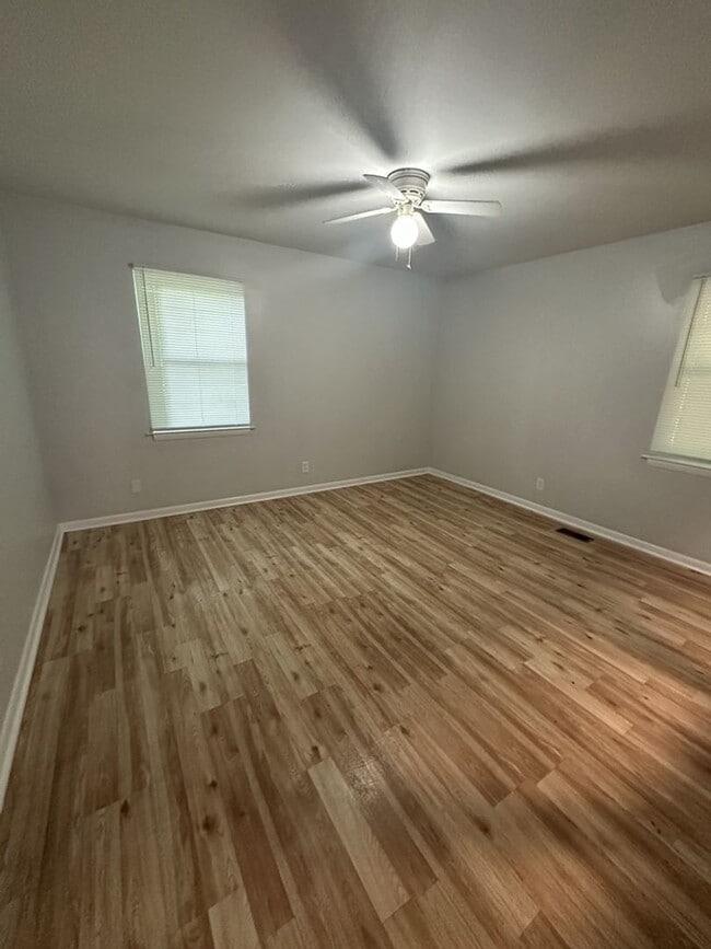 Photo - Comfortable Chattanooga Living at Clift View Drive