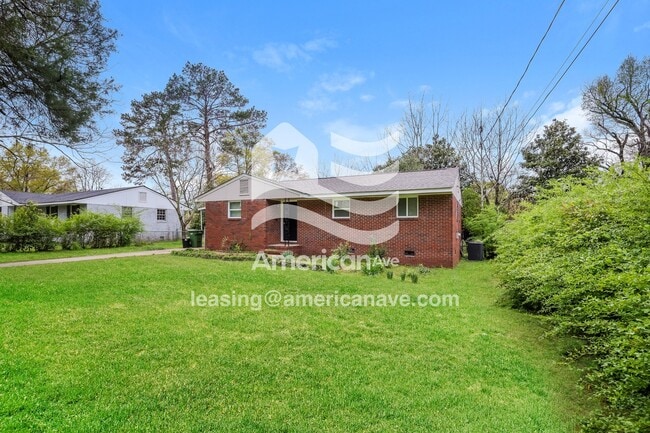 Photo - 1439 Chalbena Ave