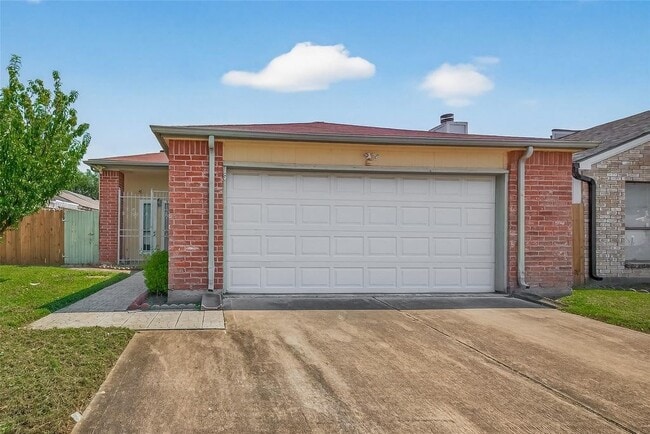 Building Photo - 6415 Grandvale Dr