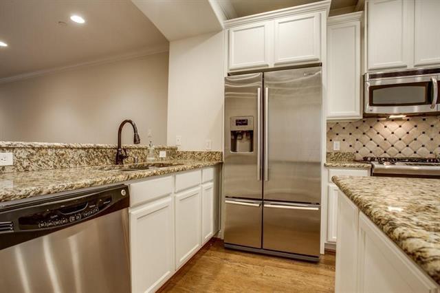 Photo - 5747 Prospect Ave Unit D