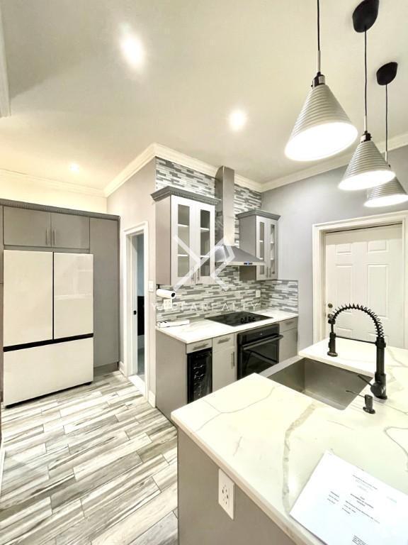 Building Photo - 3 bedroom in BROOKLYN NY 11225 Unit 1R Rental