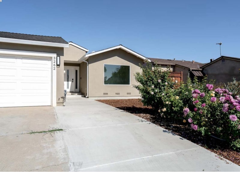 Photo - 3262 Firth Way