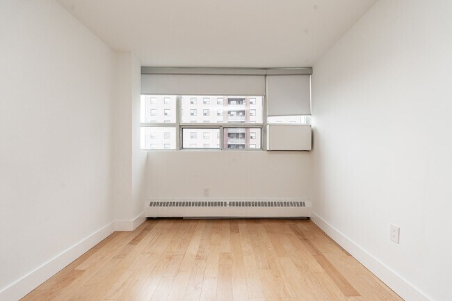 Photo - 730 St Clarens Ave Unit 1711