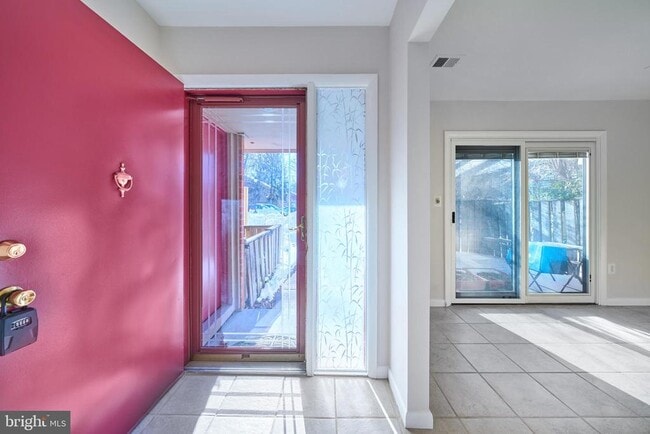 Building Photo - 1904 Winterport Cluster