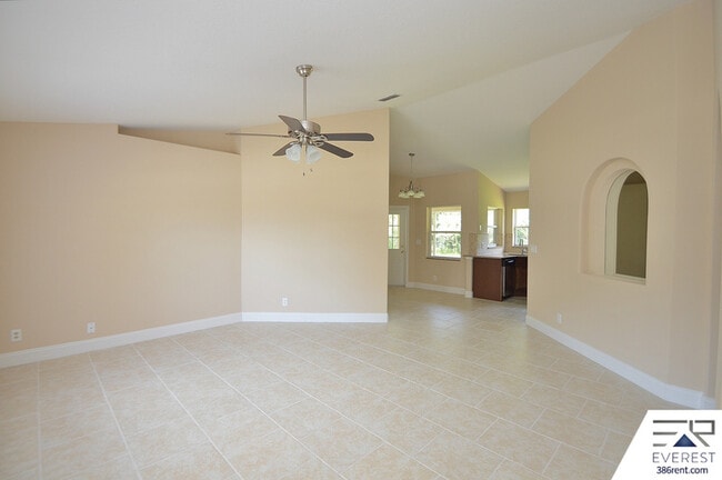 Photo - 5 Biddleson Pl