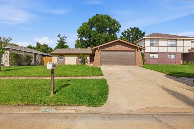 Building Photo - 10506 Stockman Ln