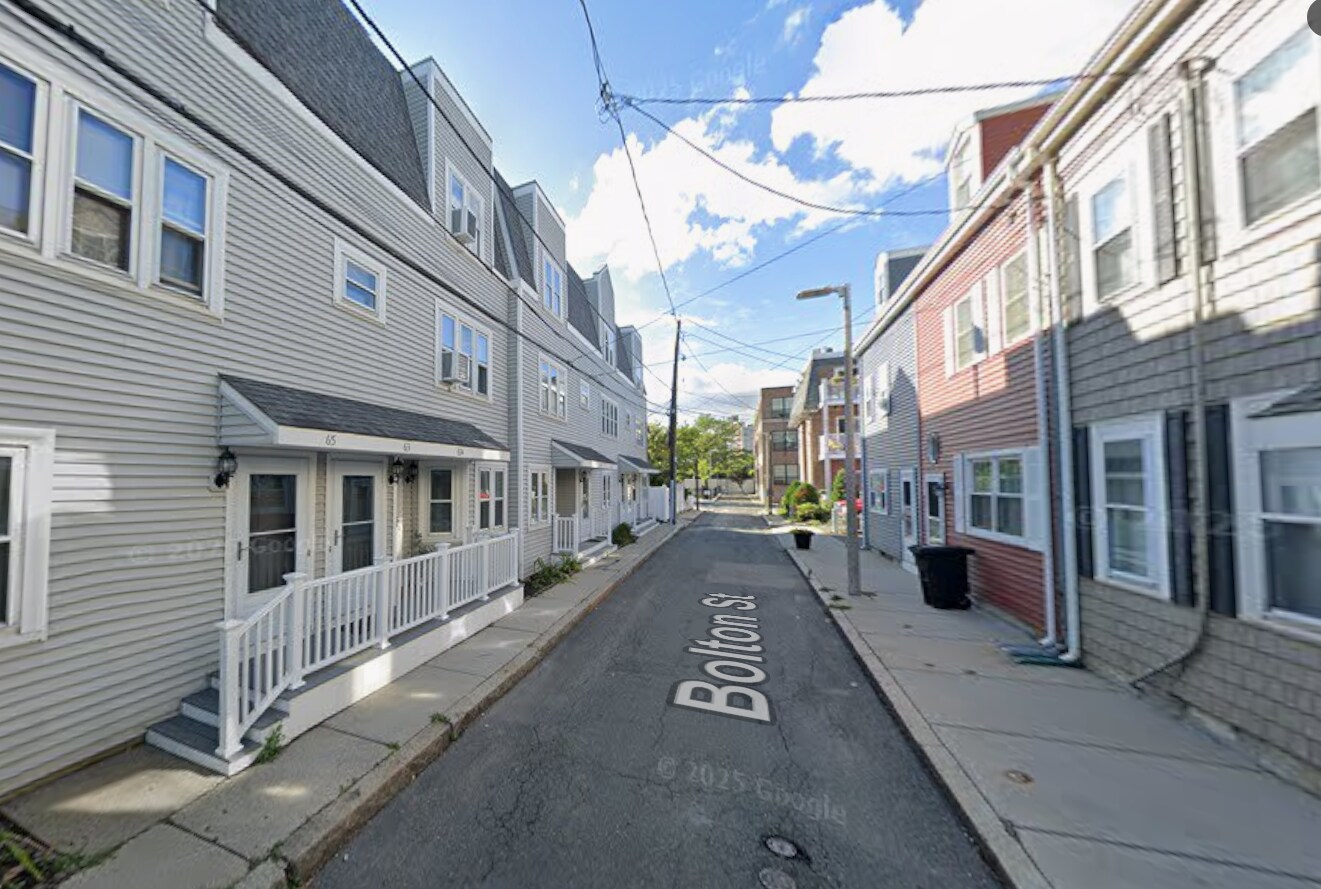 Photo - 66 Bolton St Unit T