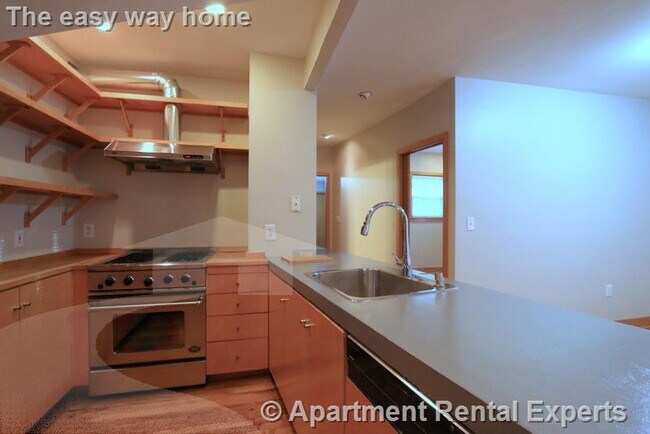 Photo - 132 Columbia St