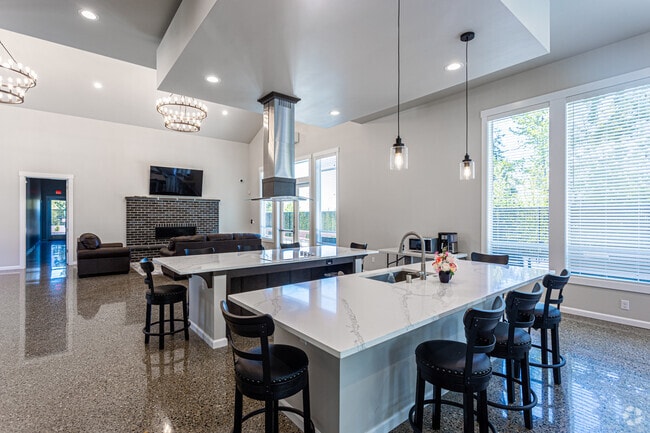 Oficina de arrendamiento - 410 Apartments in Beautiful Bonney Lake, W...