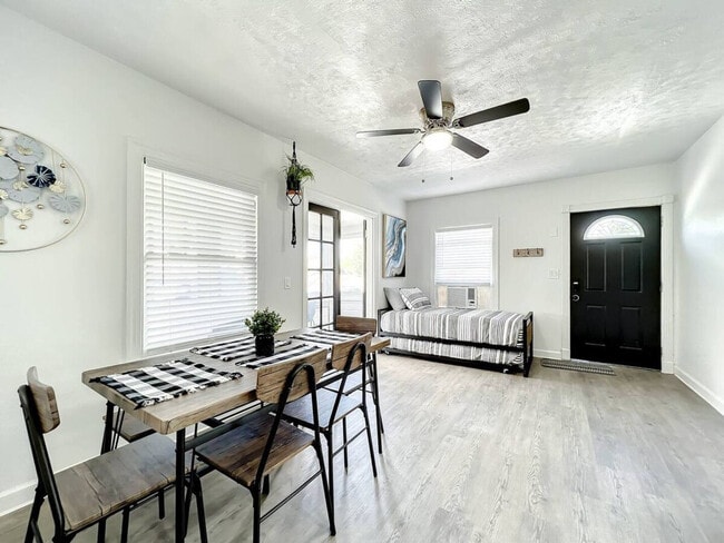 Photo - 1829 Hollenbeck Dr Unit ID1094230P