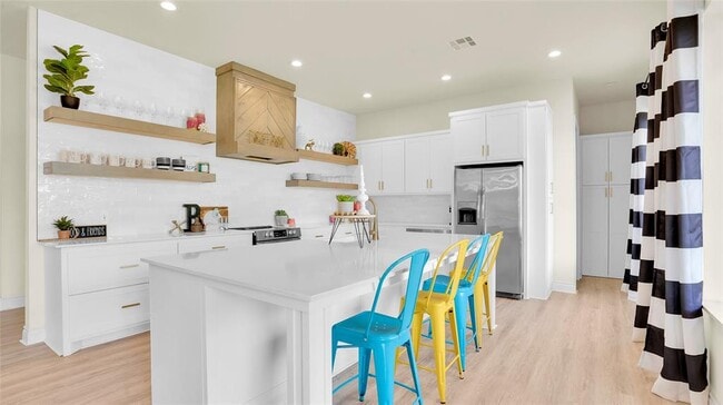 Photo - 7542 Big Buck Ln