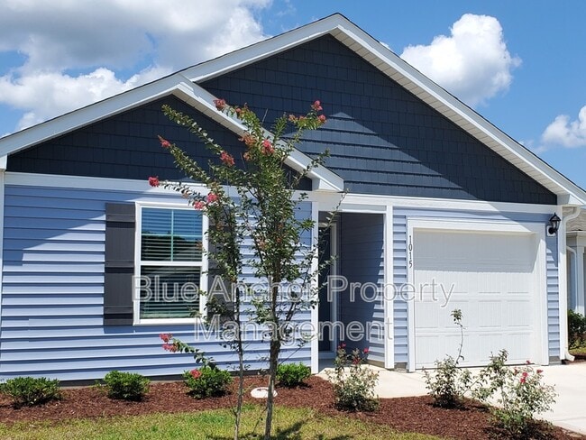 Building Photo - 1015 Course Ln