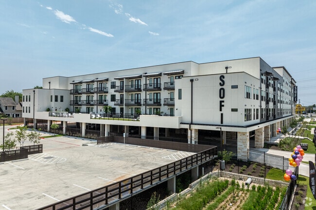 Building Photo - SOFI Rental