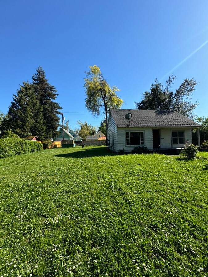 Photo - Charming Springfield Home