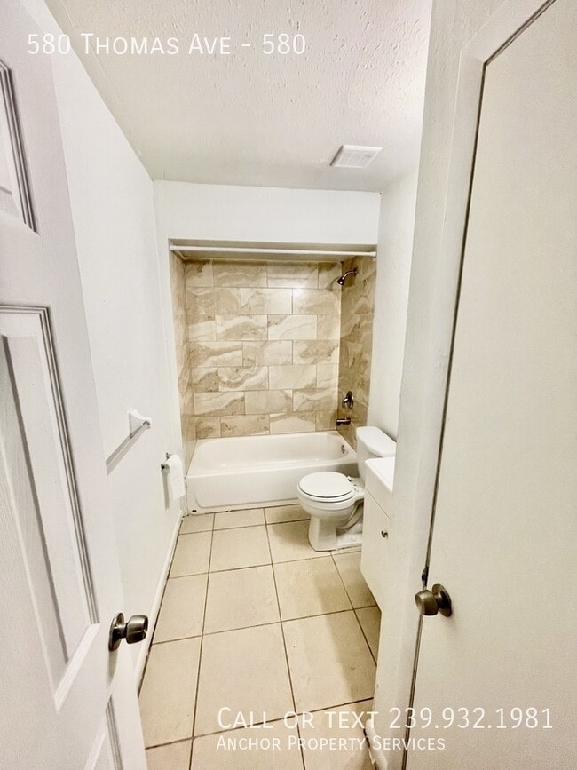 Photo - 580 Thomas Ave Unit 580