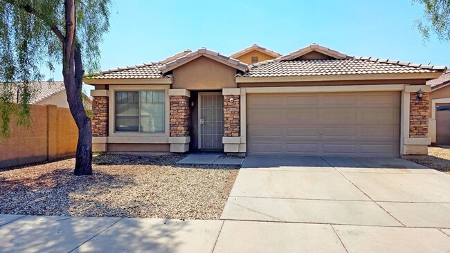 Building Photo - Upgraded 4 Bedroom 2 Bath in Grayson Square! Rental