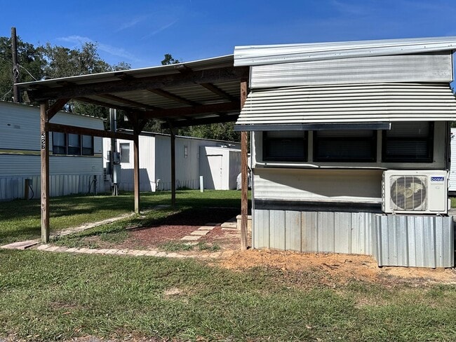 Photo - 11811 N Broad St Unidad Lot 32B- PM