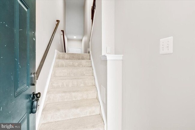 Building Photo - 6026 Forum Sq