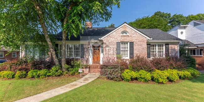 Photo - 1531 Wells Dr House