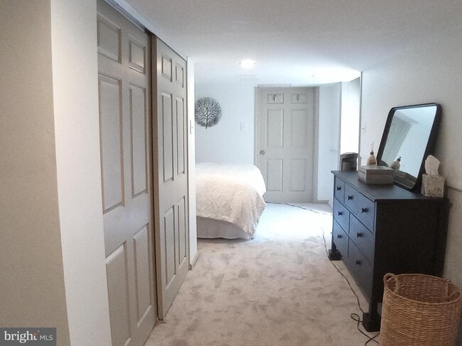 Photo - 360 Marlborough Rd