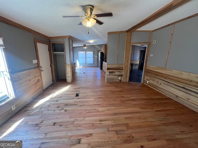 Photo - 1425 Dowdy Rd