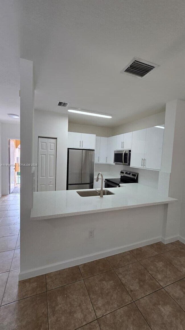 Photo - 1480 NE 33rd Ave Unit 210