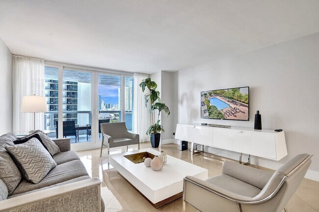 Photo - 1717 N Bayshore Dr Unit ID1054101P