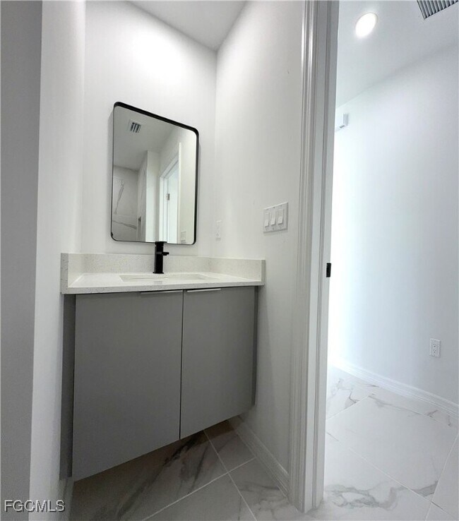 Photo - 206 Pembroke St