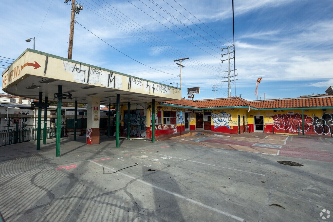 JAN 2022 - Santa Monica & Vermont Apartments