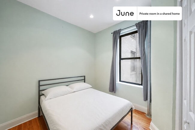 Building Photo - Room in Shared 2 bed/1 bath home in East Harlem