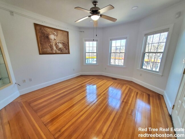 Photo - 202 Hyde Park Ave