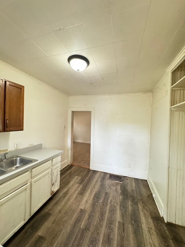 Photo - 313 E Ewing Ave Unit 3