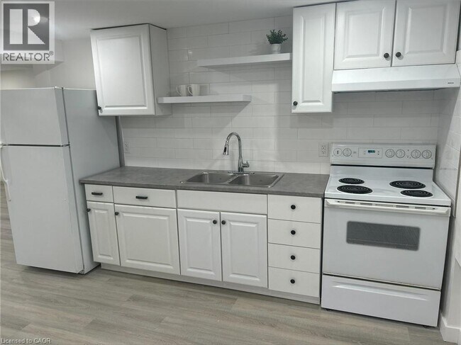 Photo - 9 Jasper Dr Unité LOWER