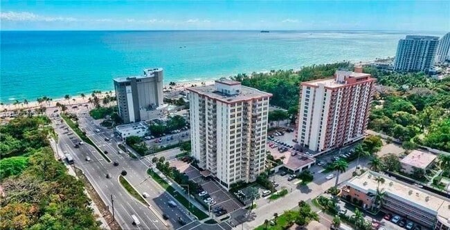 Building Photo - 3000 E Sunrise Blvd Unit 3G Rental